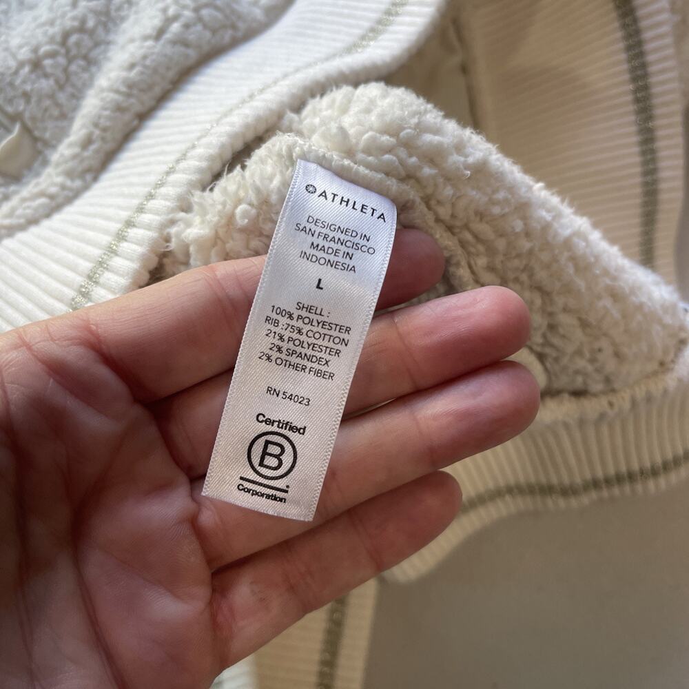 Athleta Women L Crop Sherpa Teddy Jacket Full Zip Mock Neck Cream Thumb Holes - Picture 10 of 10